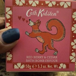 FREE WITH PURCHASE New bath bomb